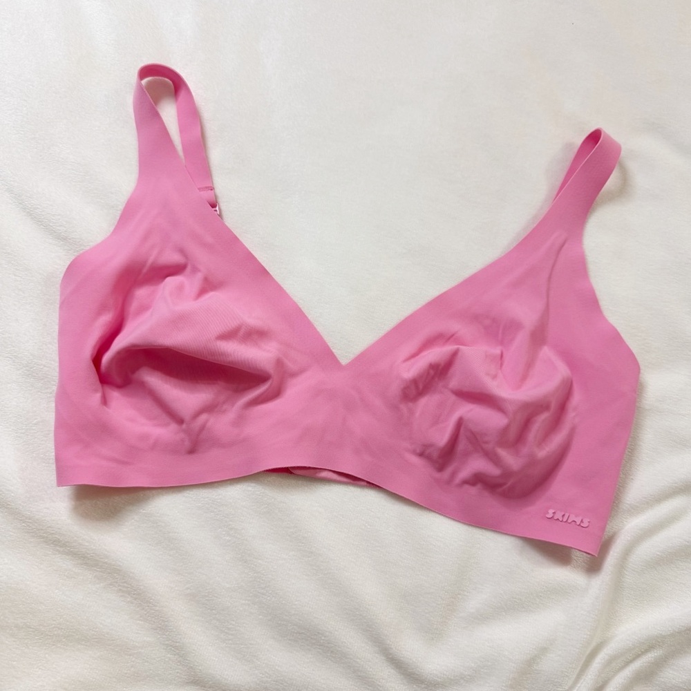 SKIMS Pink Wireless Bra